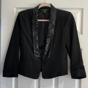 Chic, sequin blazer